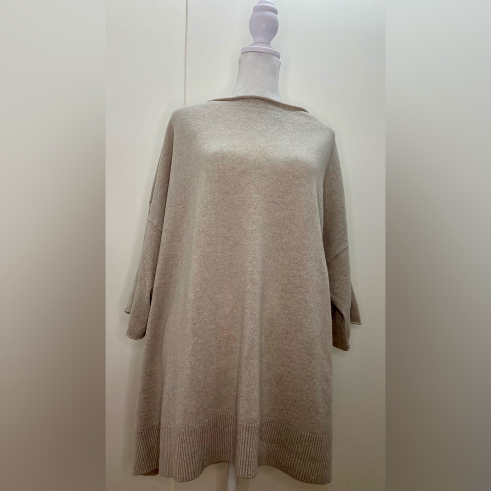 Lafayette 148 New York Tan Cashmere Sweater